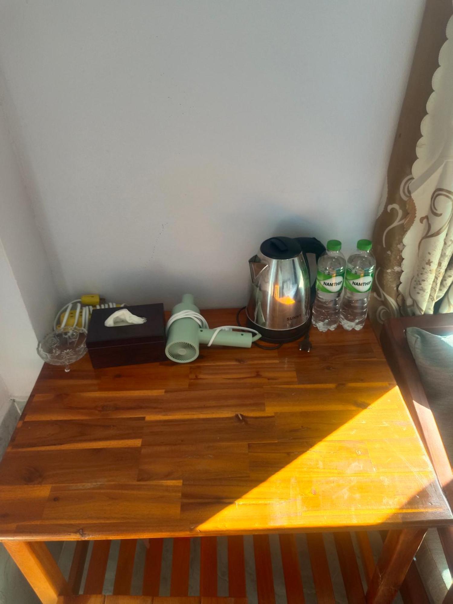Dd Guesthouse 万荣 外观 照片